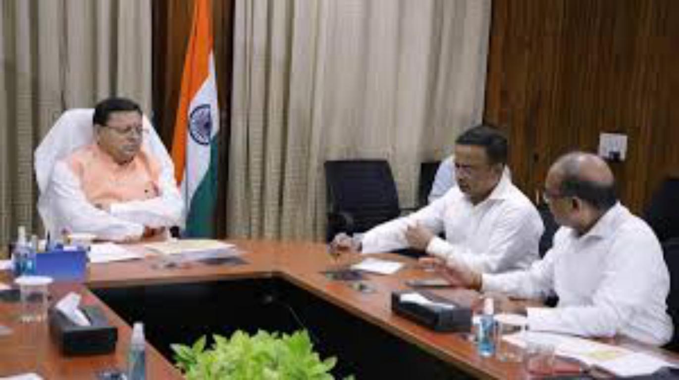 केदारनाथ धाम तक वैकल्पिक पैदल मार्ग को जल्द से जल्द तैयार करने के दिए निर्देश