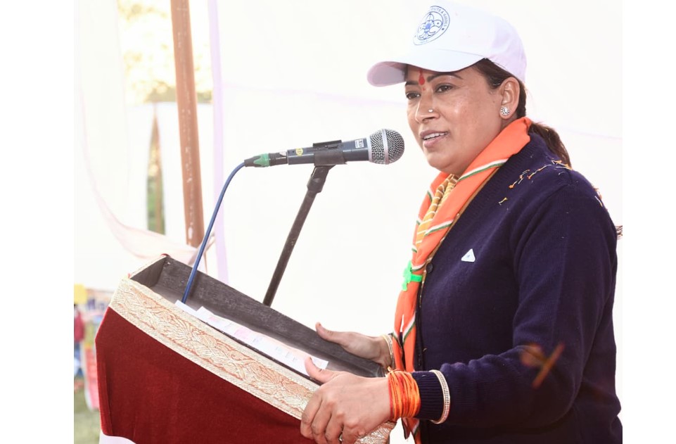 अनुशासन और नेतृत्व क्षमता विकसित करें युवा- रेखा आर्या