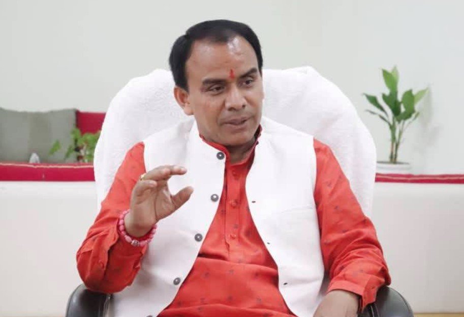 एमबीबीएस छात्र रैगिंग प्रकरण- दून मेडिकल कॉलेज की प्राचार्या को दिए विस्तृत जांच करने के आदेश